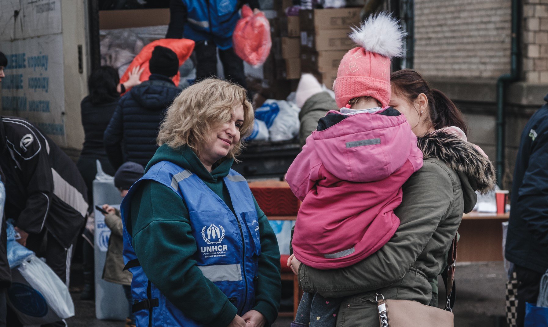 mission trips to help ukraine refugees
