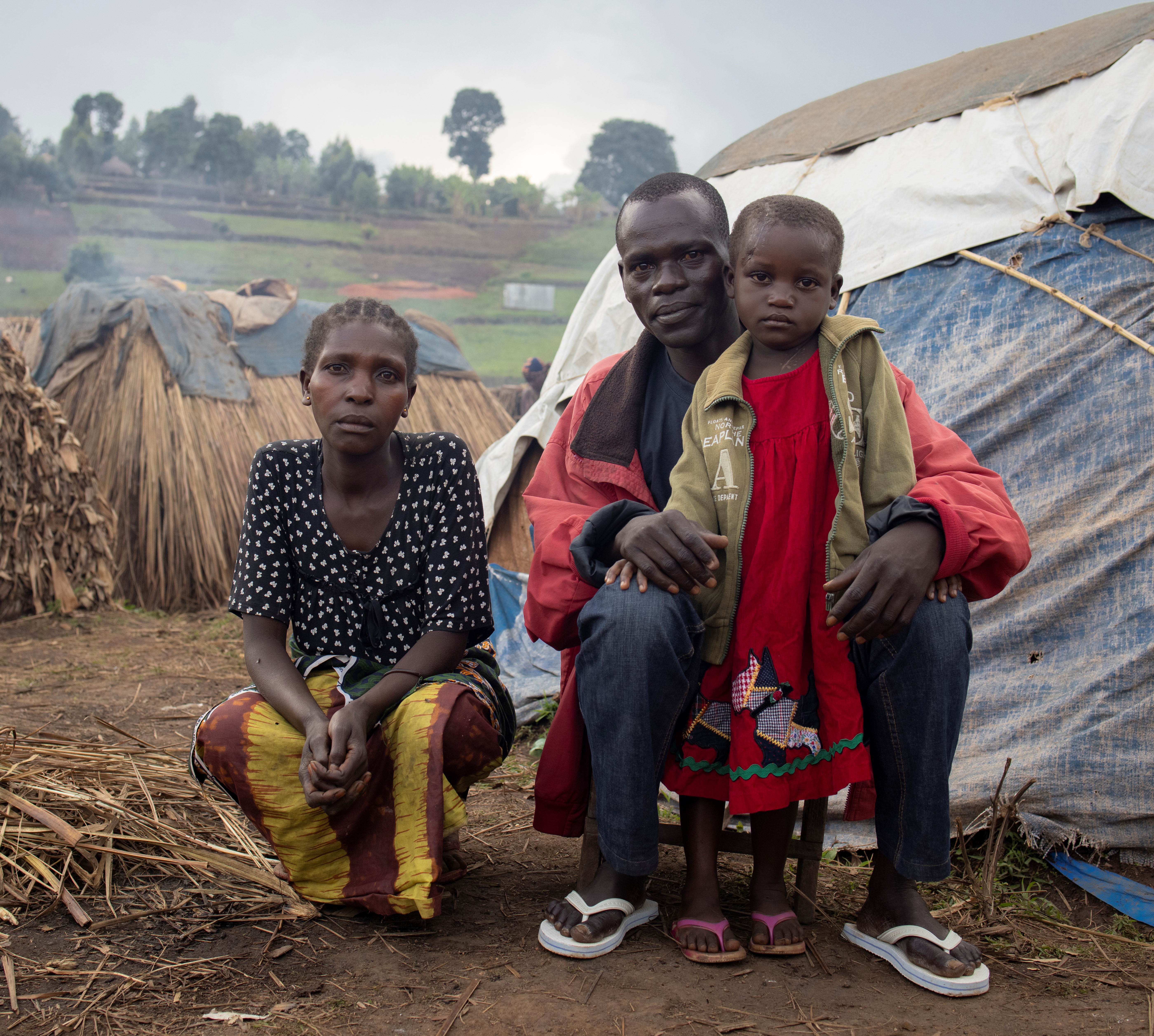 UNHCR: Monthly Donation Odette with her parents in Plain Savo