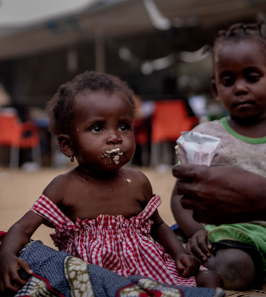 Central African refugees seek shelter in overburdened host communities