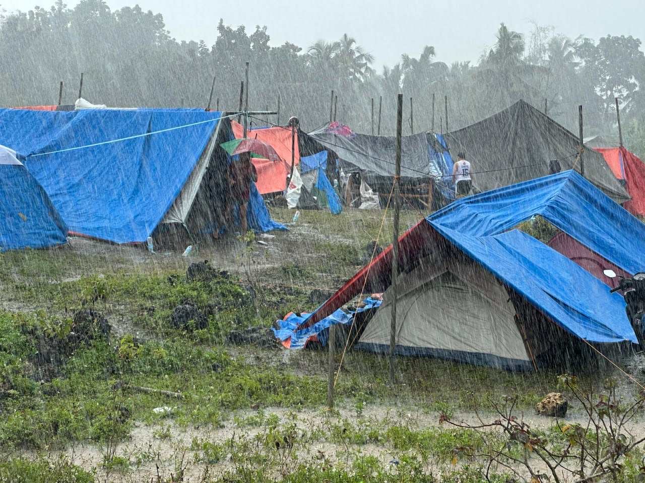 Temporary shelters of earthquake survivors in Cebu.