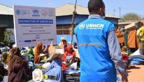 Somalia. UNHCR distributes Non-Food Items to drought-affected Internally Displaced Persons in Baidoa,
